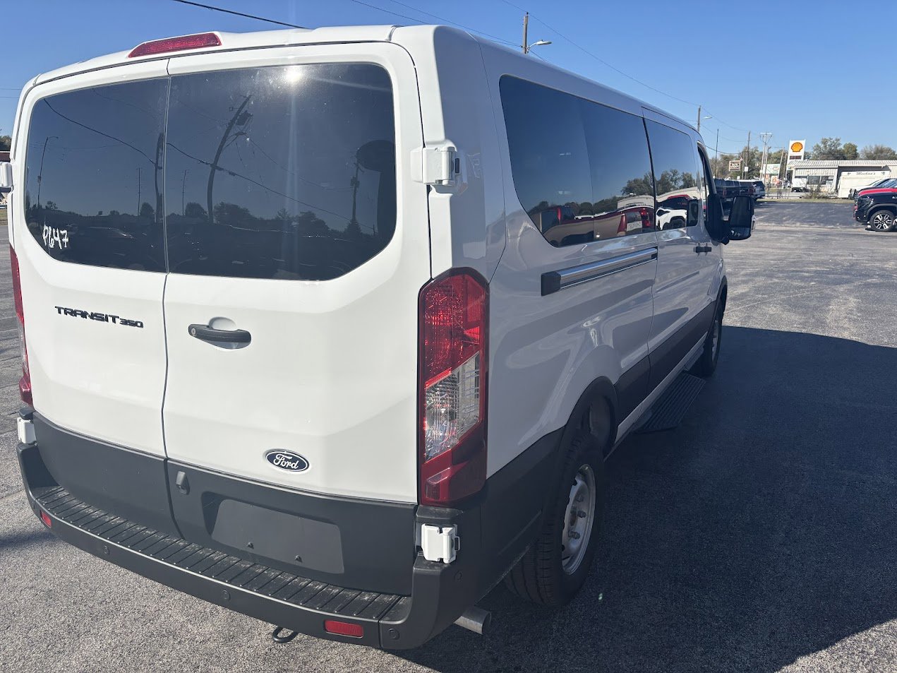 New 2026 Ford Transit 350 XL image 4