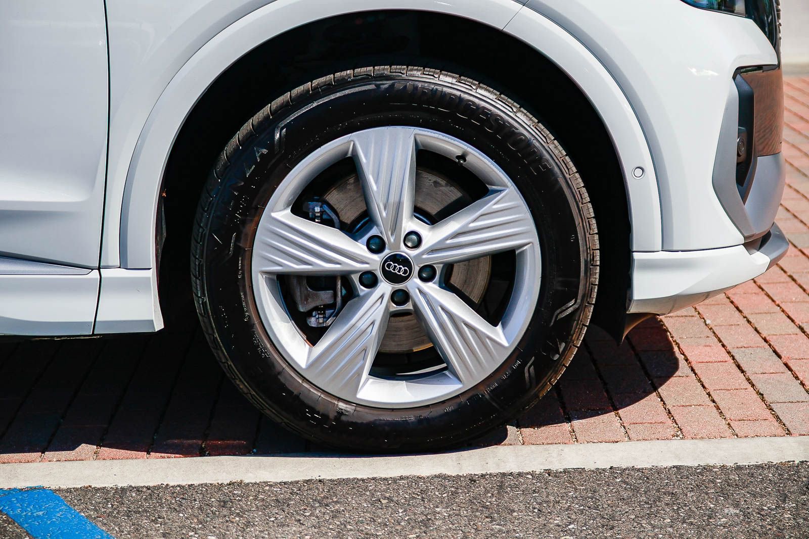 Certified 2023 Audi Q4 e-tron Premium Plus w/ Premium Plus image 10