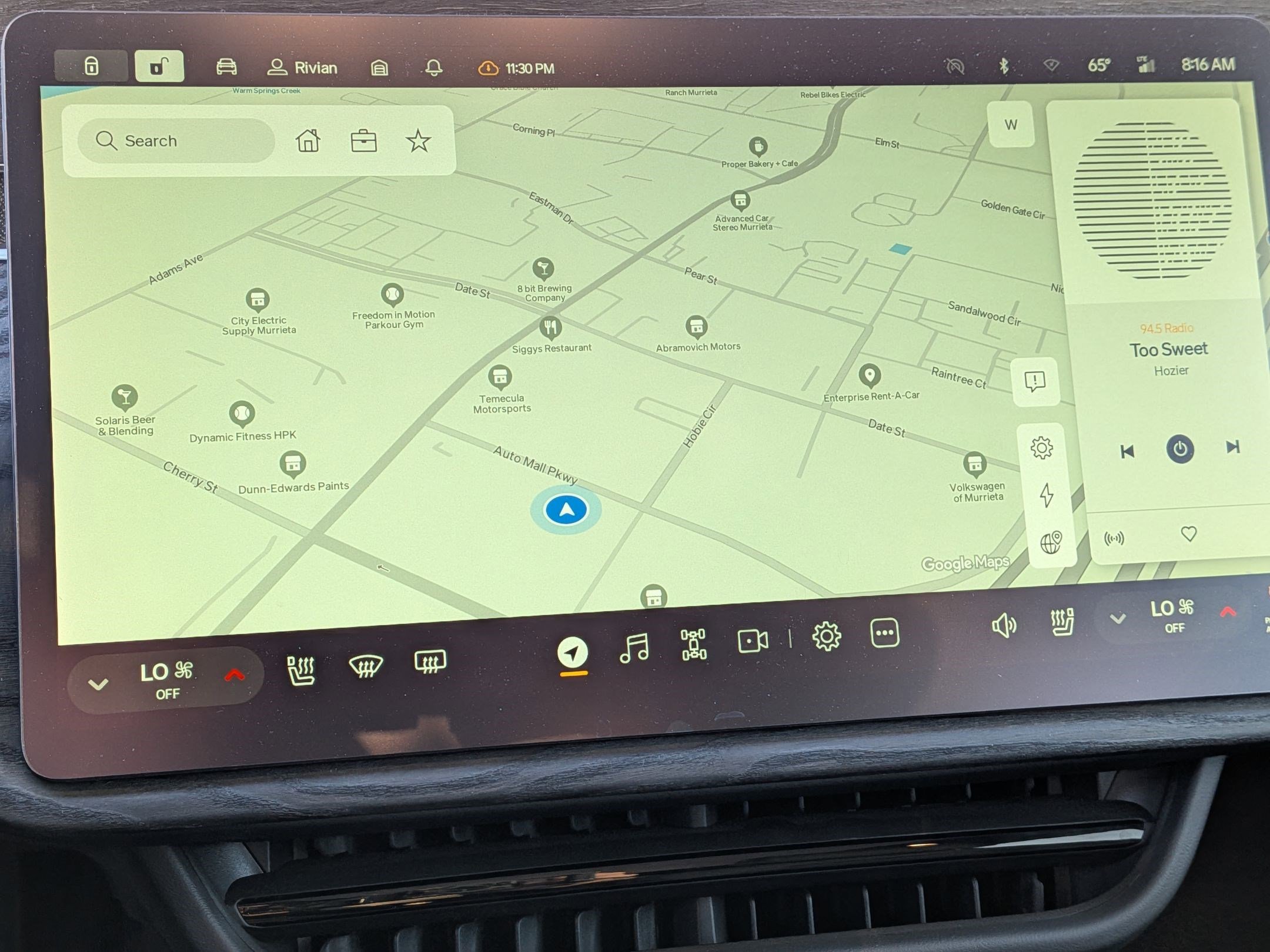 Used 2022 Rivian R1S Launch Edition image 23