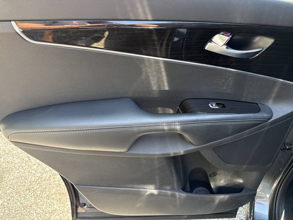 Used 2020 Kia Sorento S FWD image 21