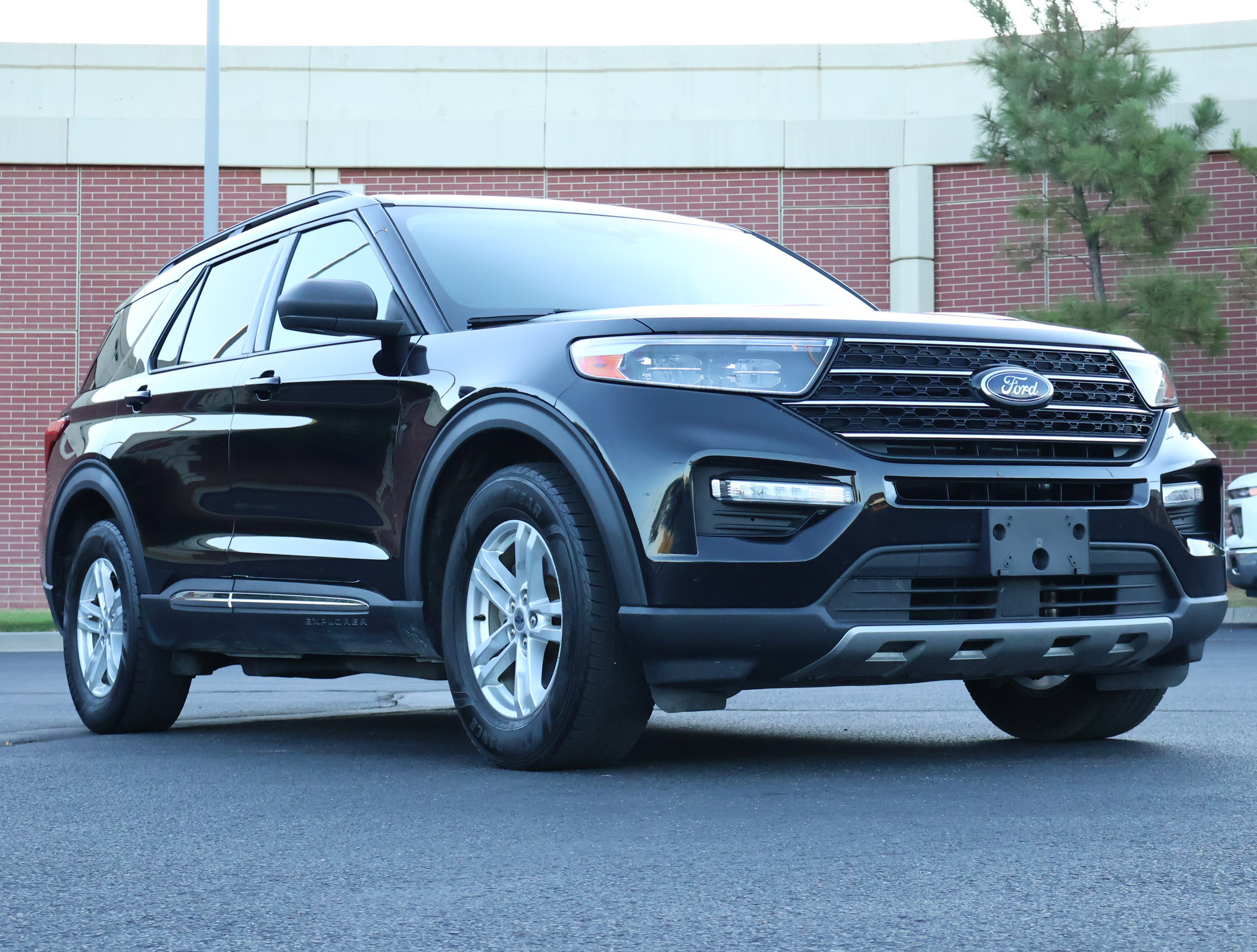 Used 2021 Ford Explorer XLT w/ Equipment Group 202A