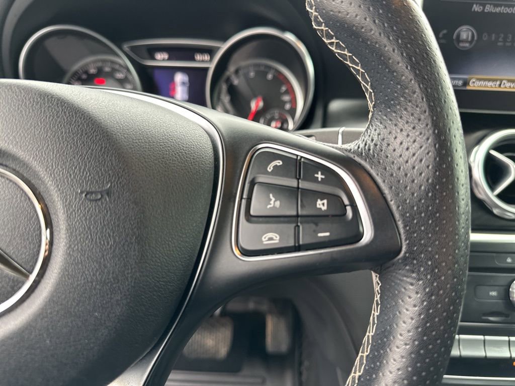 Used 2018 Mercedes-Benz GLA 250 4MATIC image 47