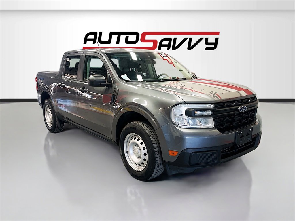 Used 2022 Ford Maverick XL image 1