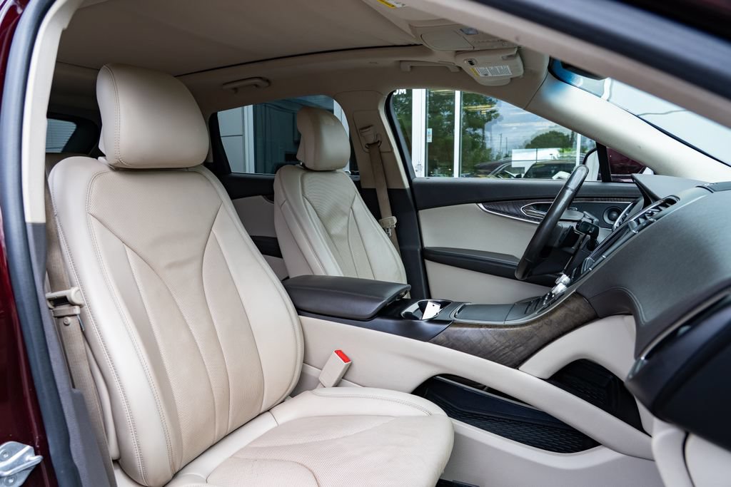 Used 2019 Lincoln Nautilus Reserve w/ Cargo Utility Package AWD/4WD image 26