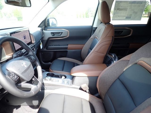 New 2026 Ford Bronco Sport Outer Banks AWD/4WD image 13