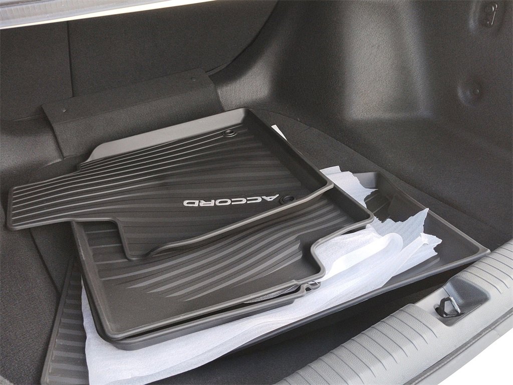 Certified 2024 Honda Accord EX image 8