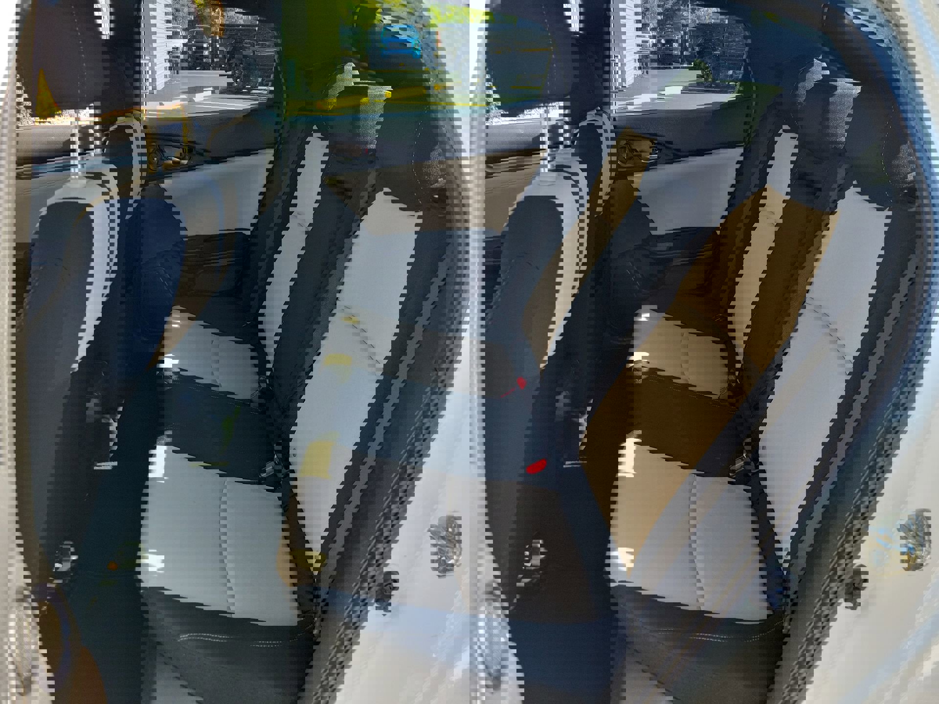 Used 2019 Honda Civic EX image 17