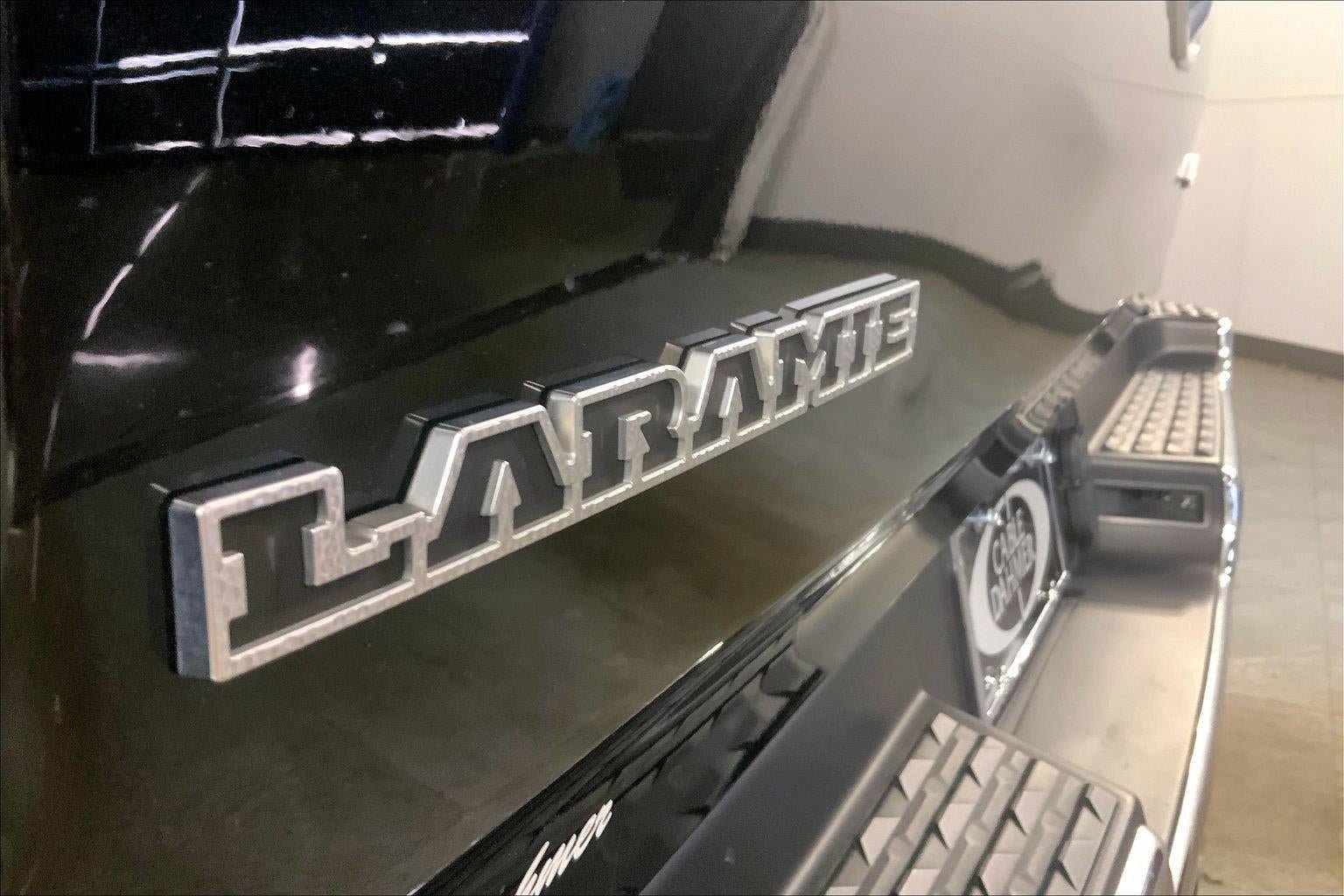 Used 2023 RAM 1500 Laramie AWD/4WD image 8
