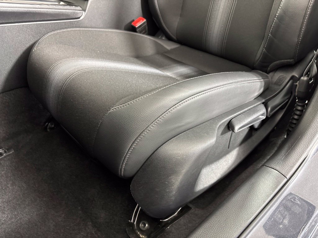 Certified 2025 Honda Civic Sport image 25