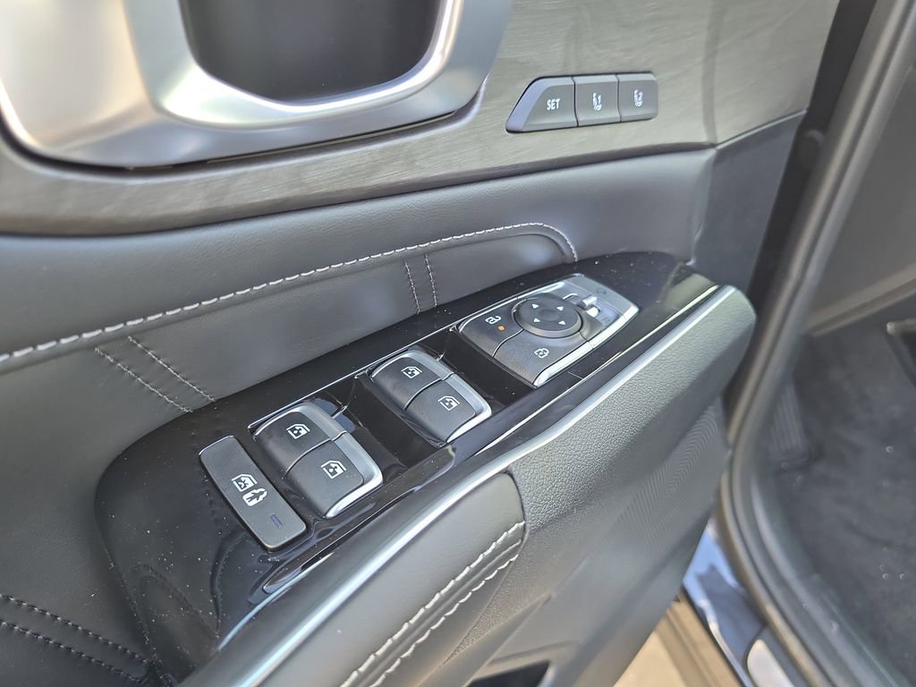 New 2025 Kia Sorento SX Prestige image 20