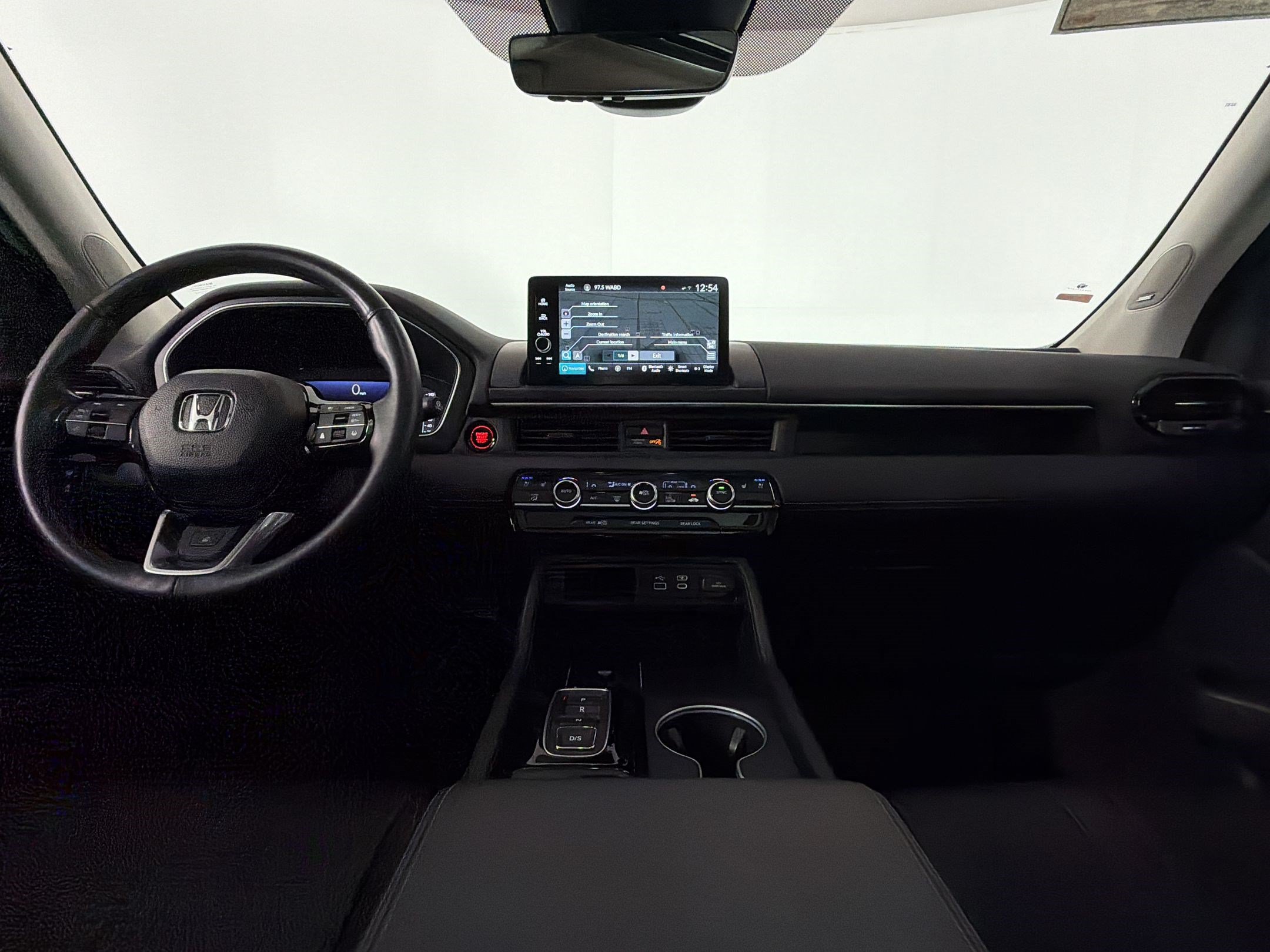 Used 2023 Honda Pilot Elite image 14