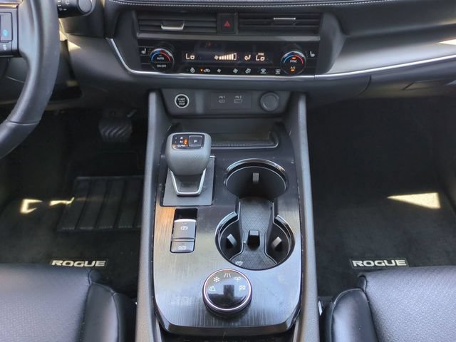 Used 2023 Nissan Rogue SV w/ SV Premium B Package AWD/4WD image 19