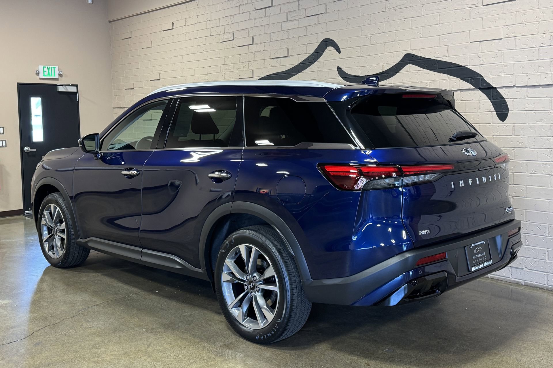 Used 2023 INFINITI QX60 Luxe AWD/4WD image 5