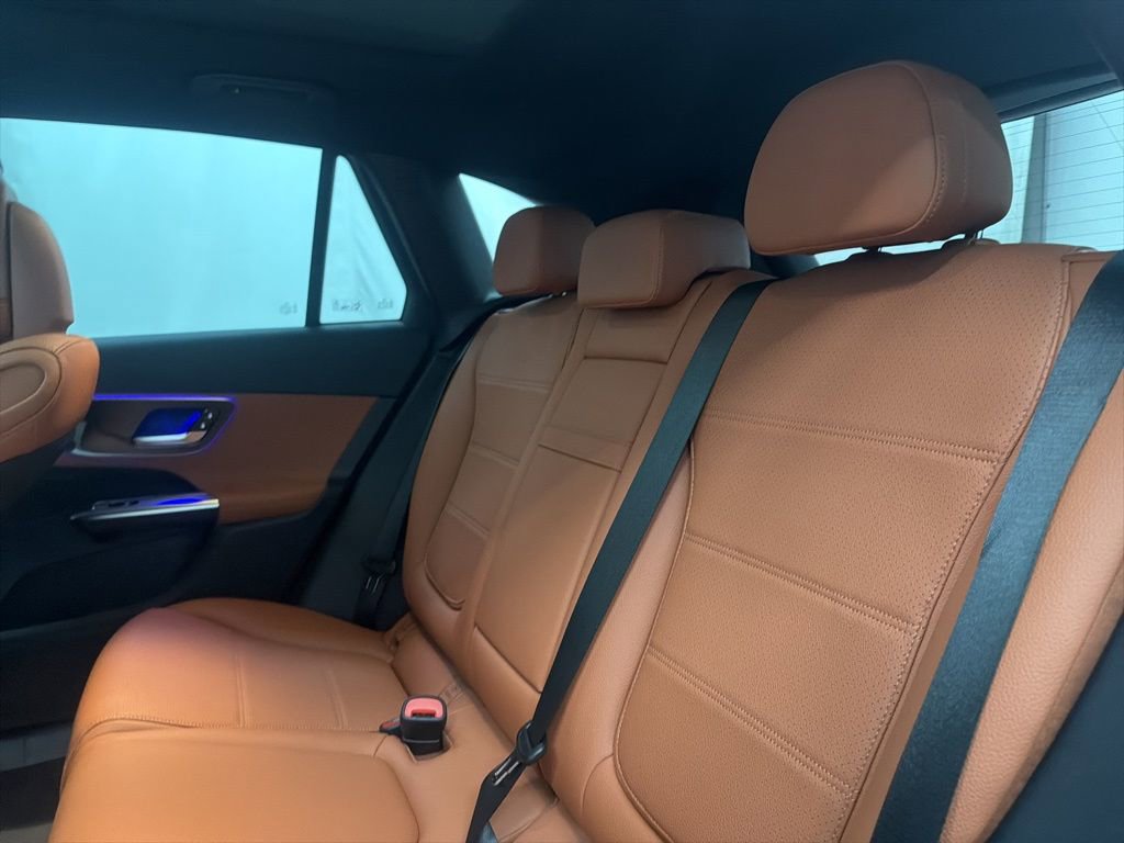 New 2026 Mercedes-Benz GLC 300 image 19