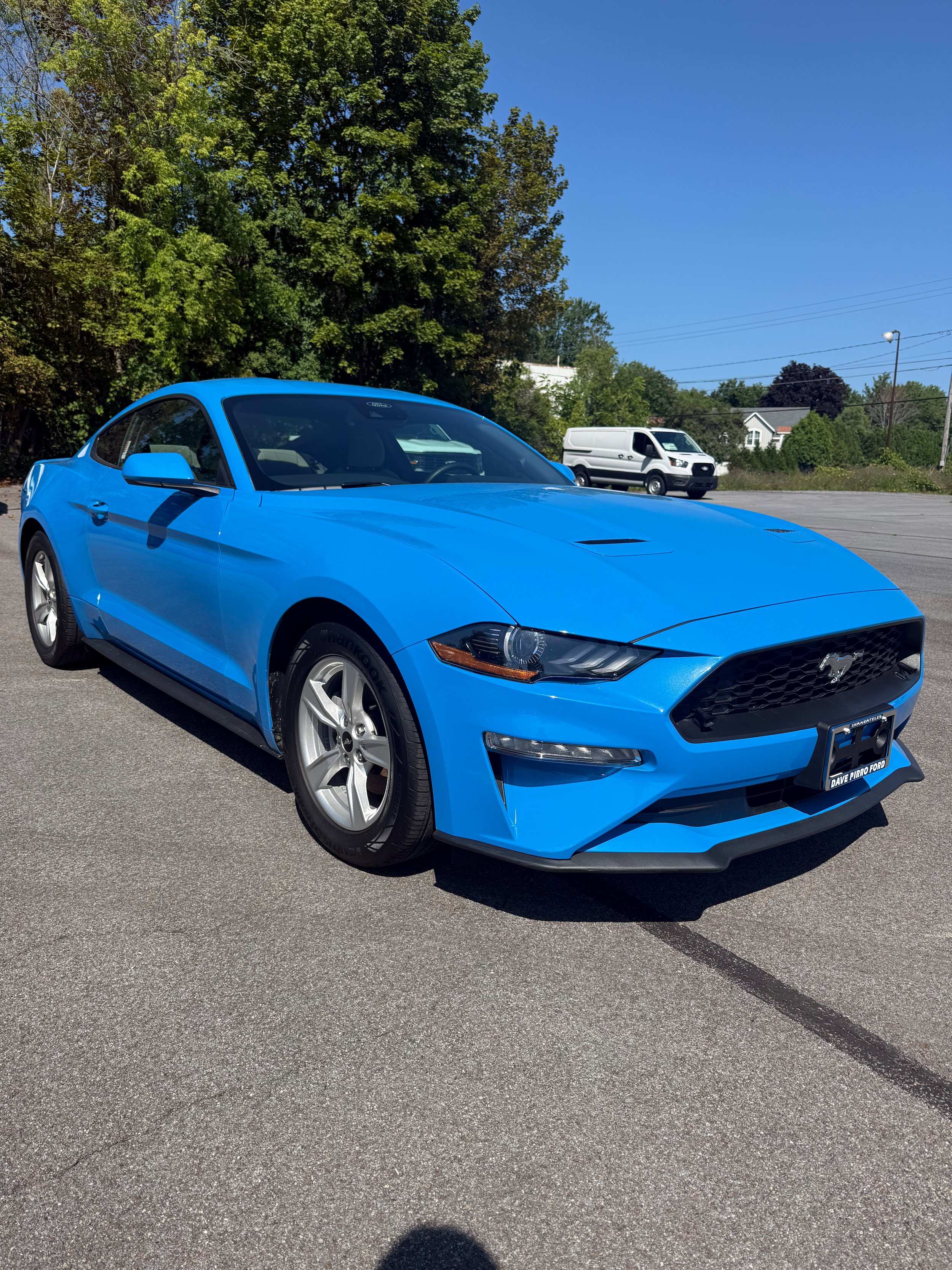 Used 2022 Ford Mustang Coupe RWD image 4