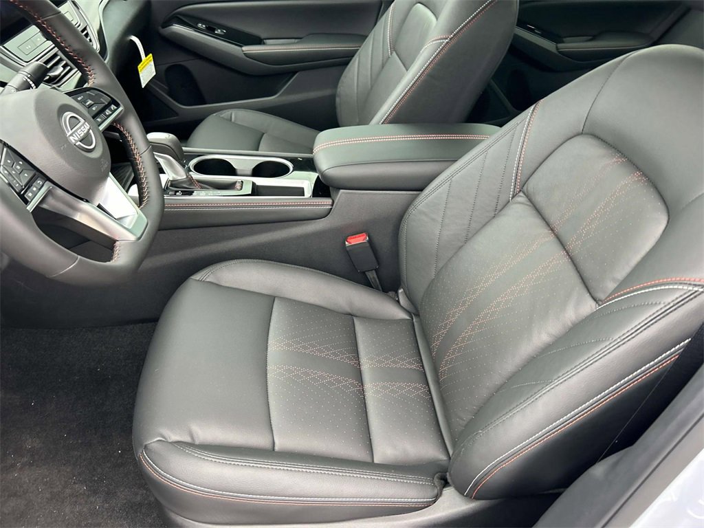 New 2025 Nissan Altima 2.5 SR w/ SR Premium Package image 20