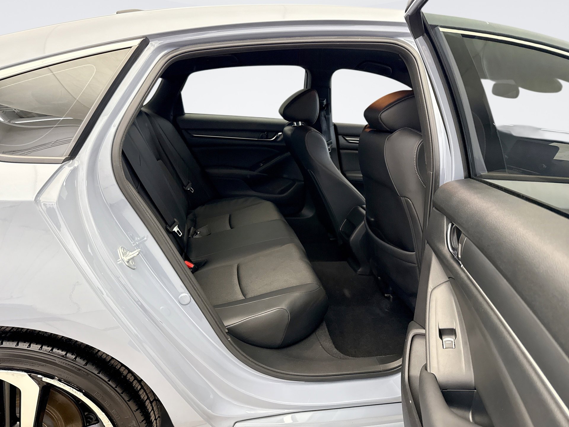 Used 2022 Honda Accord Sport image 17