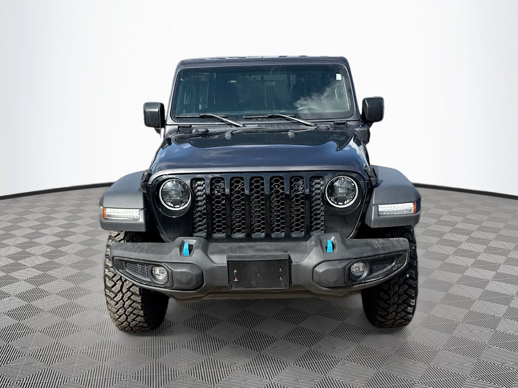 Certified 2023 Jeep Wrangler Unlimited w/ Convenience Group AWD/4WD image 2