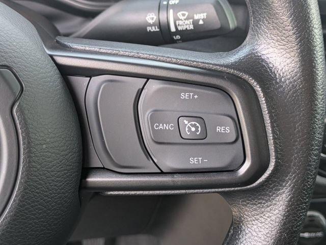 Used 2025 Jeep Wrangler Sport AWD/4WD image 18