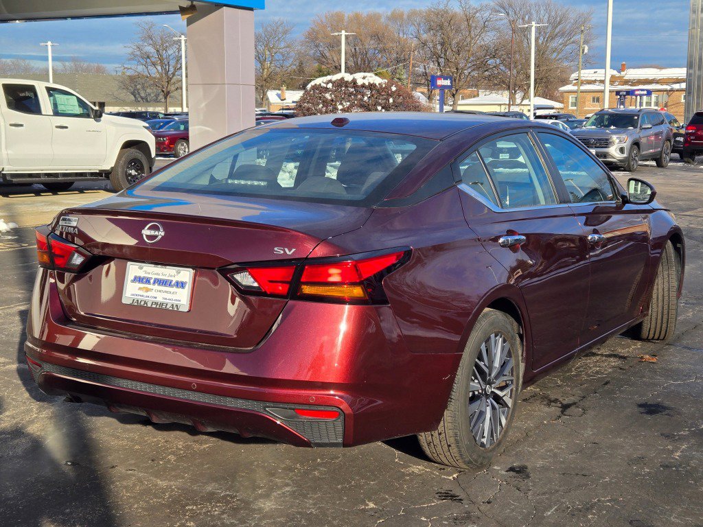 Used 2023 Nissan Altima 2.5 SV image 10