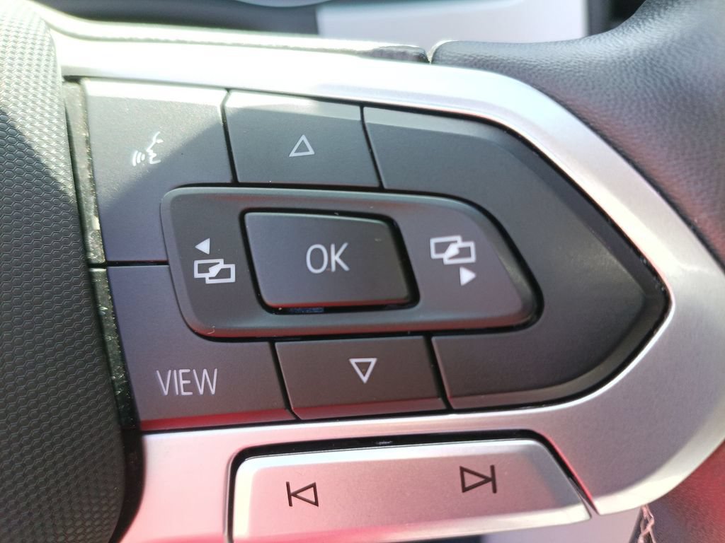 Used 2021 Volkswagen Atlas SE w/ Towing Package AWD/4WD image 18