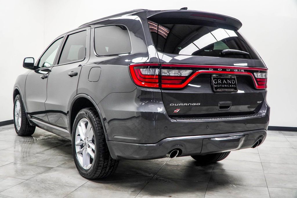 Used 2024 Dodge Durango GT image 11