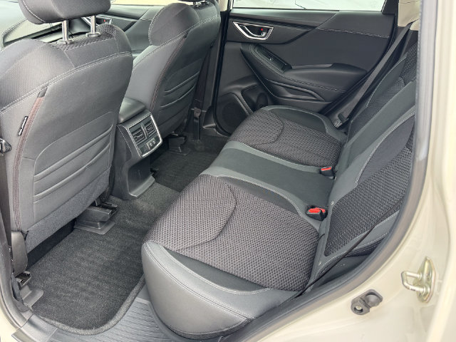 Used 2020 Subaru Forester Premium AWD/4WD image 17