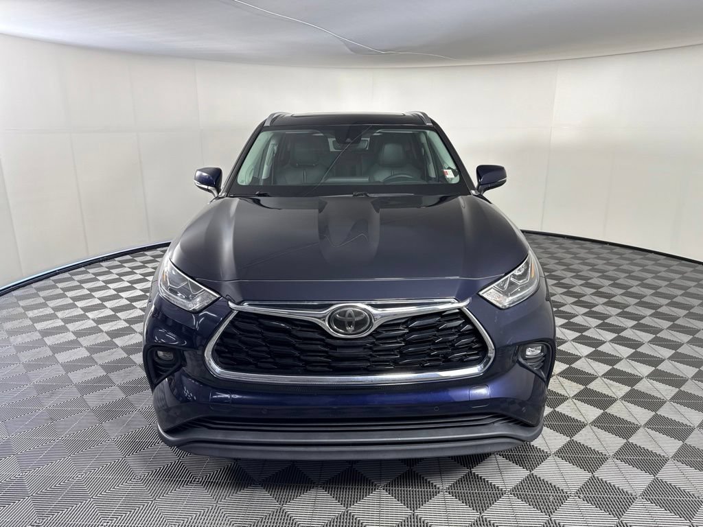 Used 2020 Toyota Highlander Limited FWD image 8