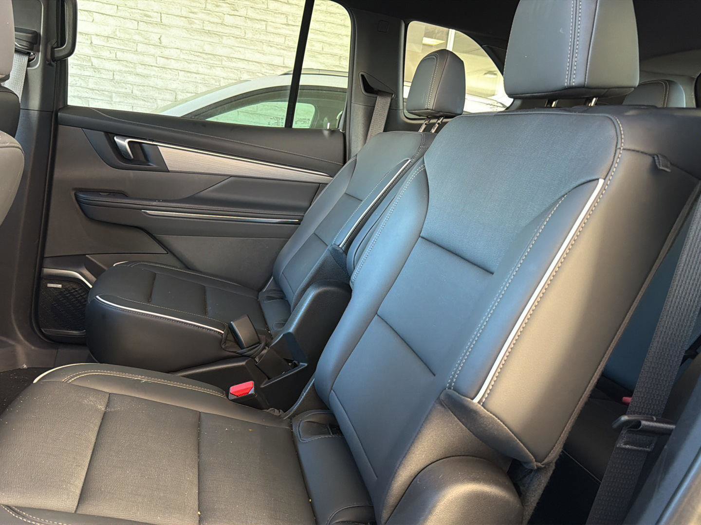 Used 2025 Buick Enclave Preferred image 10