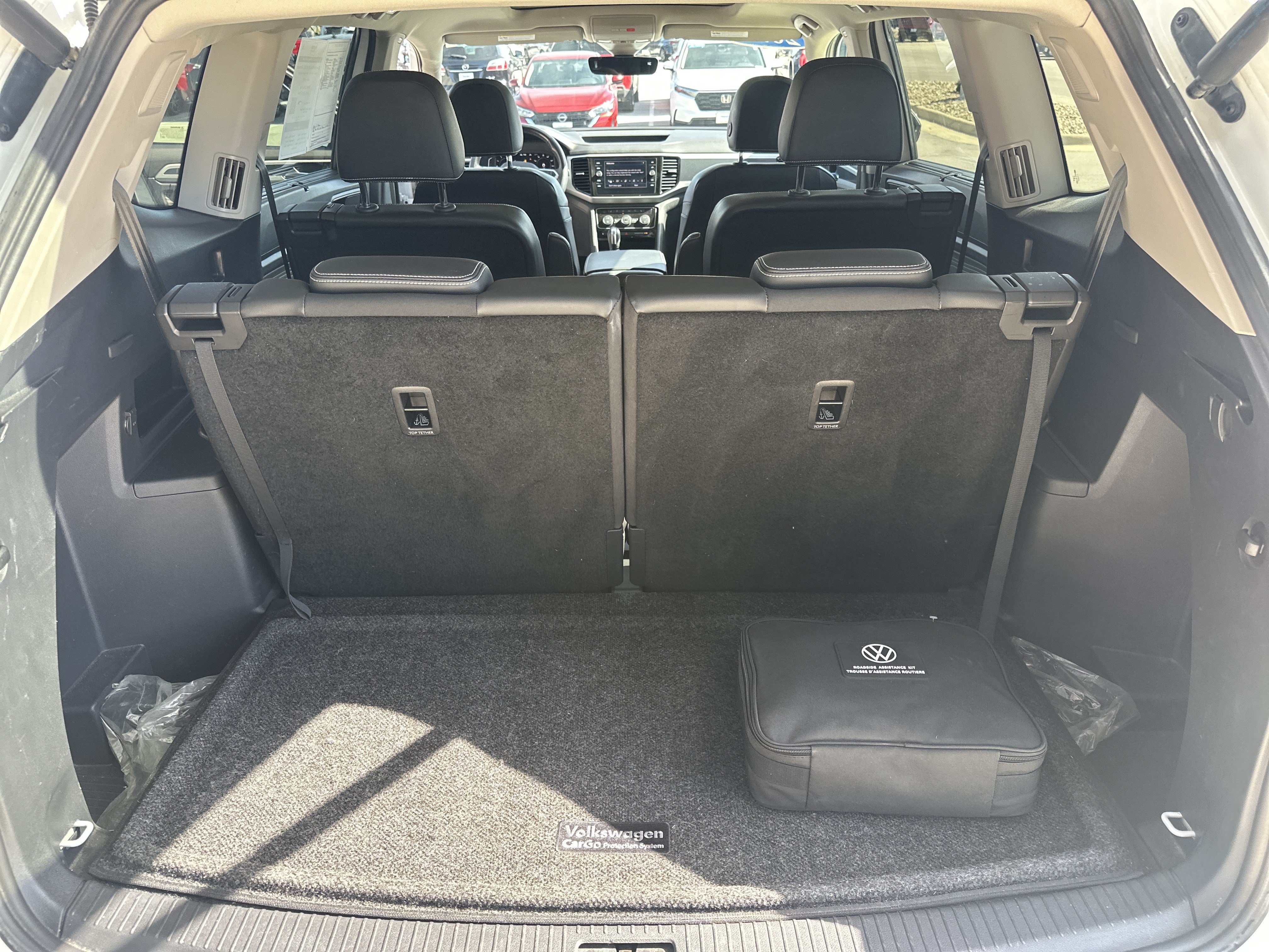Used 2022 Volkswagen Atlas SEL Premium AWD/4WD image 32
