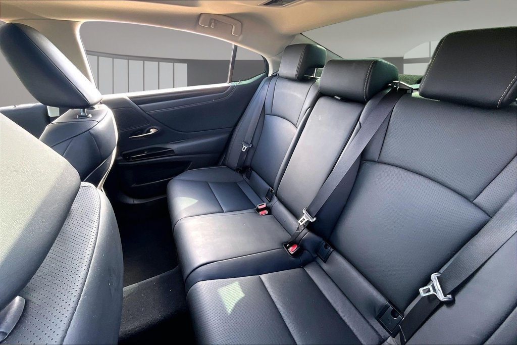 Used 2025 Lexus ES 350 w/ Premium Package FWD image 28