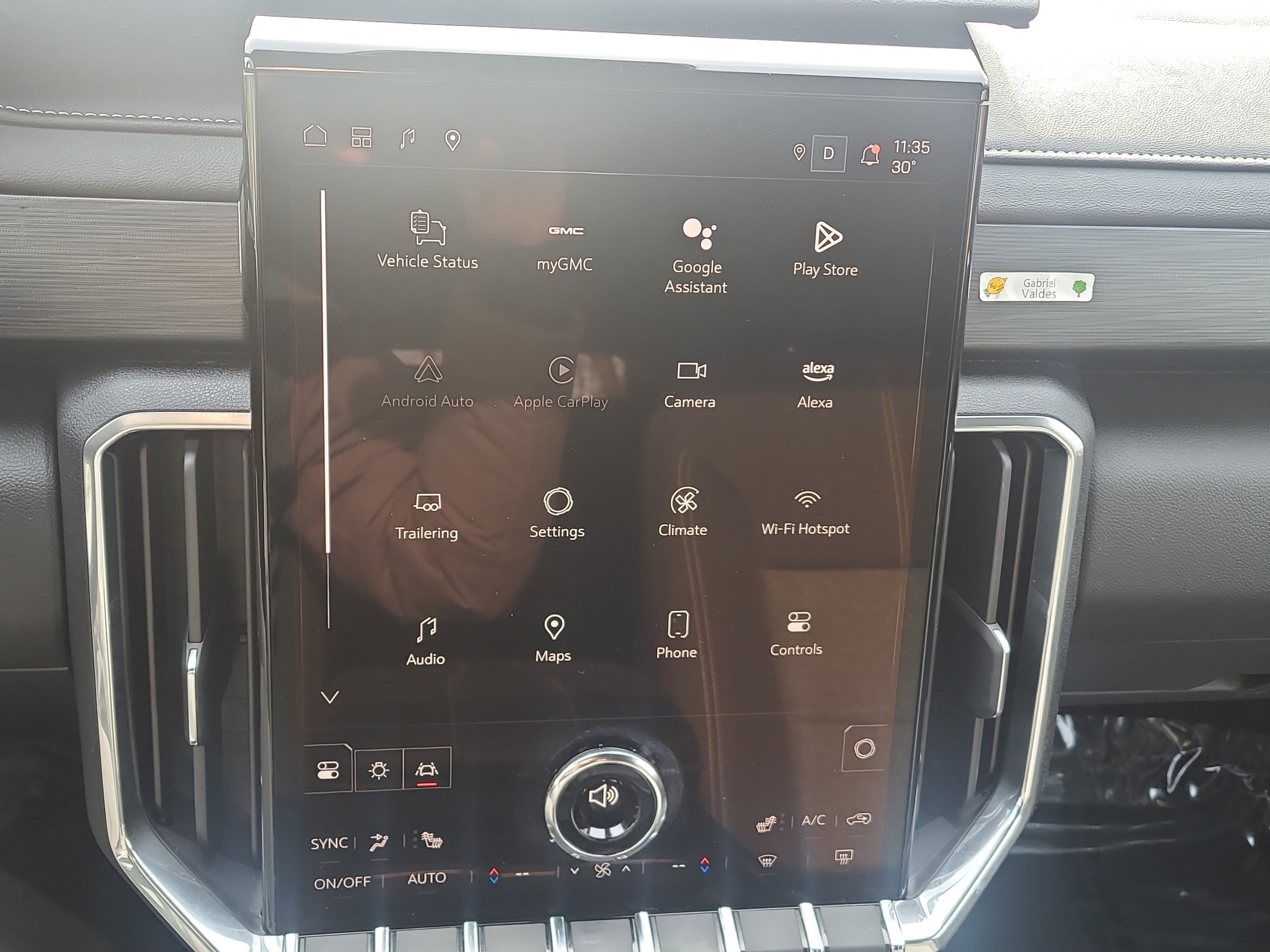 Used 2025 GMC Acadia Elevation w/ LPO, All-Weather Package image 25