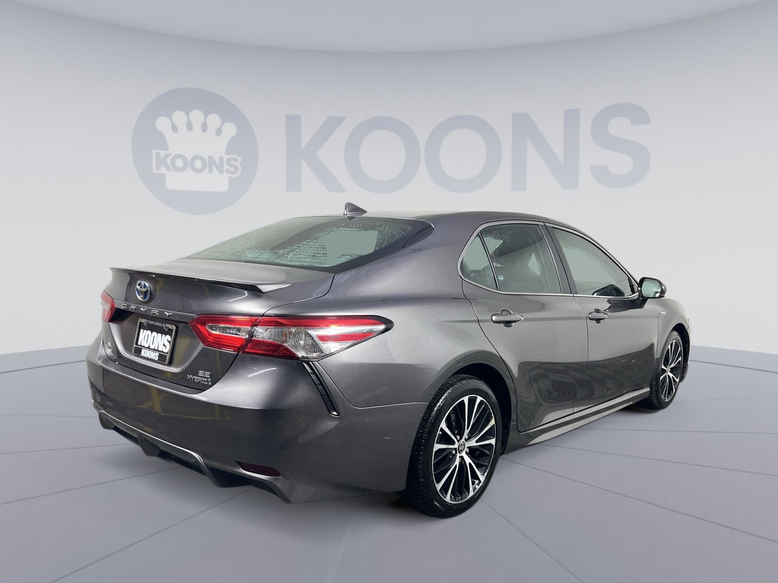 Used 2020 Toyota Camry SE image 7
