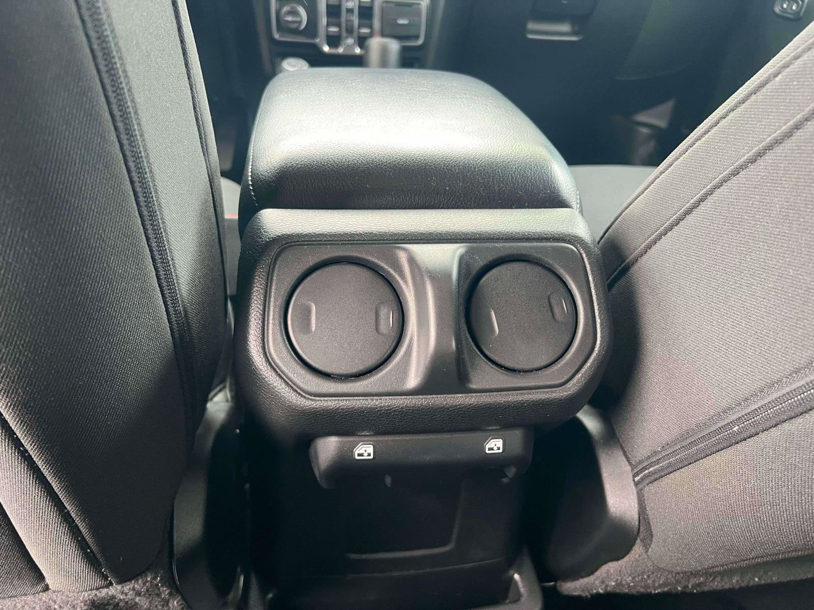 Used 2023 Jeep Wrangler Unlimited w/ Cold Weather Group AWD/4WD image 21