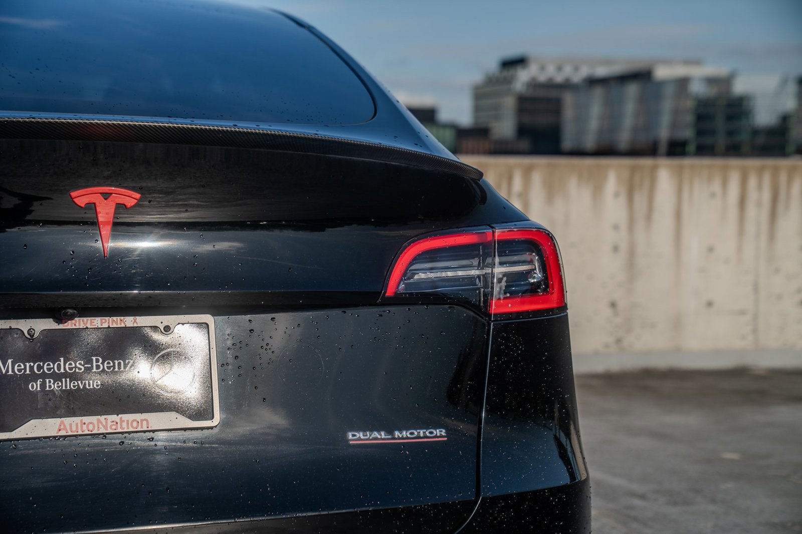 Used 2024 Tesla Model Y Performance image 9