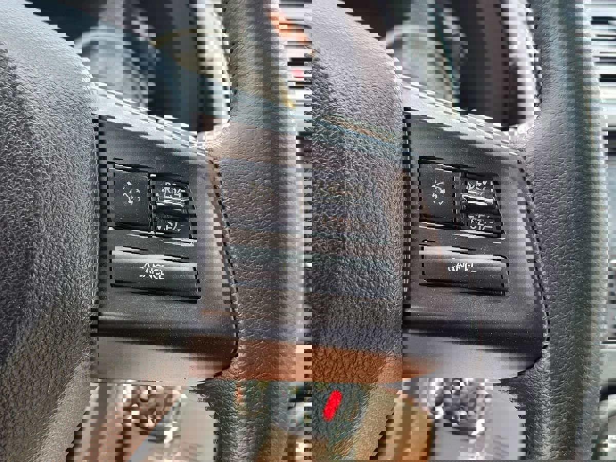 Used 2013 Subaru Impreza 2.0i Sport Premium image 30