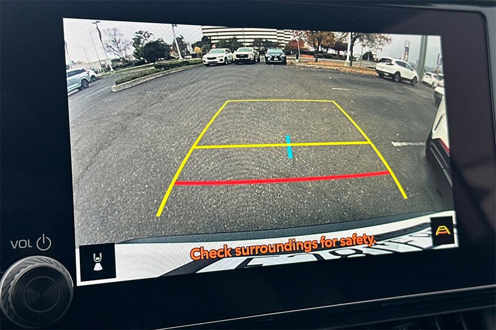 Used 2025 Toyota RAV4 XLE image 22