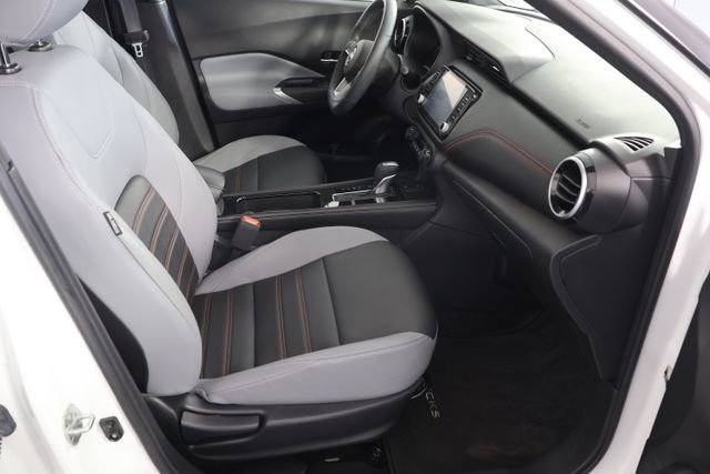 Used 2023 Nissan Kicks SR w/ SR Premium Package image 22