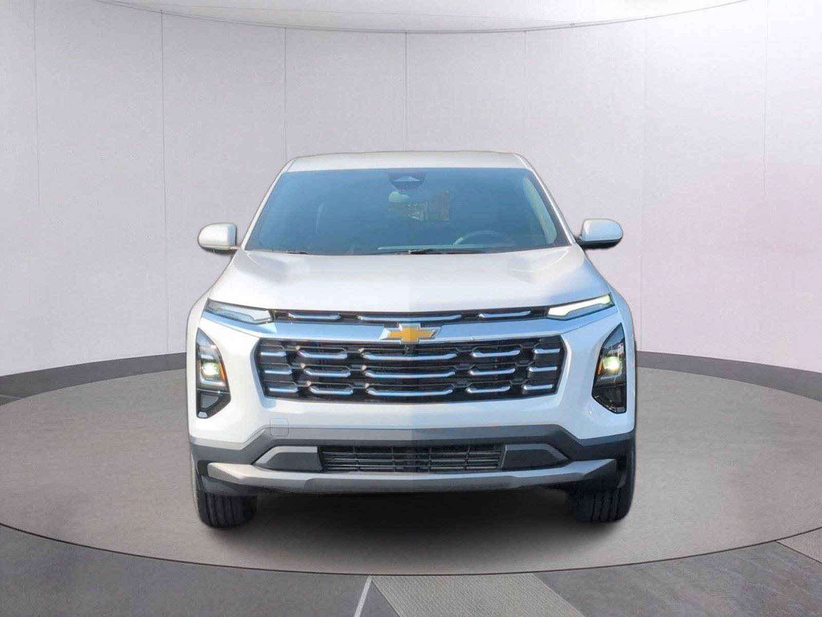 New 2027 Chevrolet Equinox LT w/ Convenience Package II FWD image 10