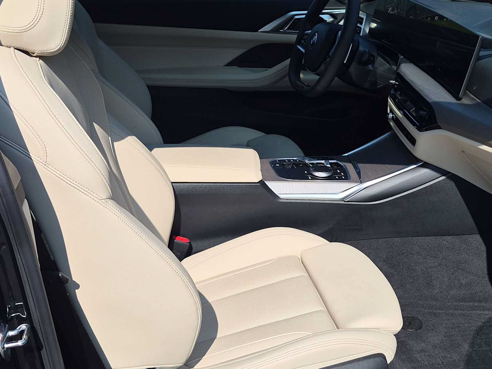 New 2026 BMW 430i xDrive Coupe w/ Premium Package AWD/4WD image 18