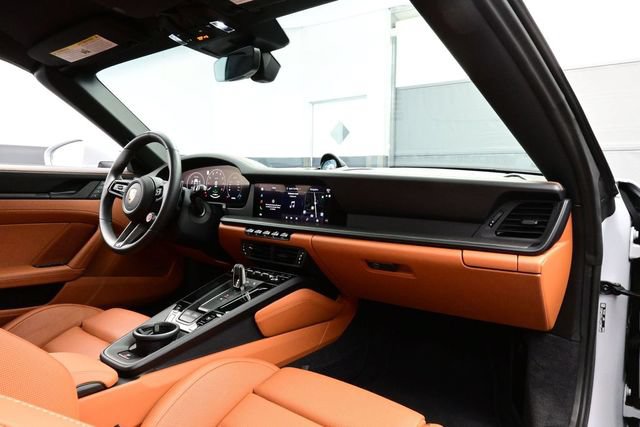 Certified 2026 Porsche 911 Targa 4 GTS AWD/4WD image 15