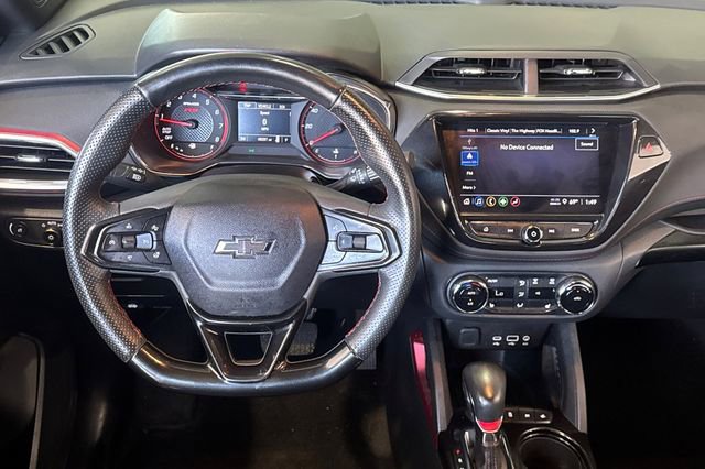 Used 2023 Chevrolet TrailBlazer RS w/ Convenience Package FWD image 16