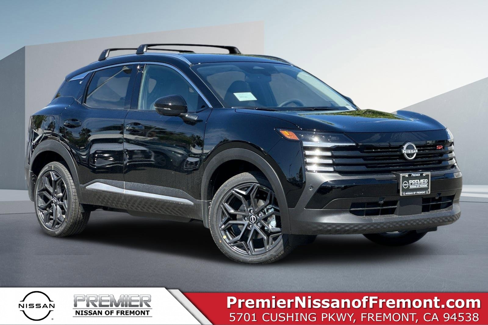 New 2025 Nissan Kicks SR image 1