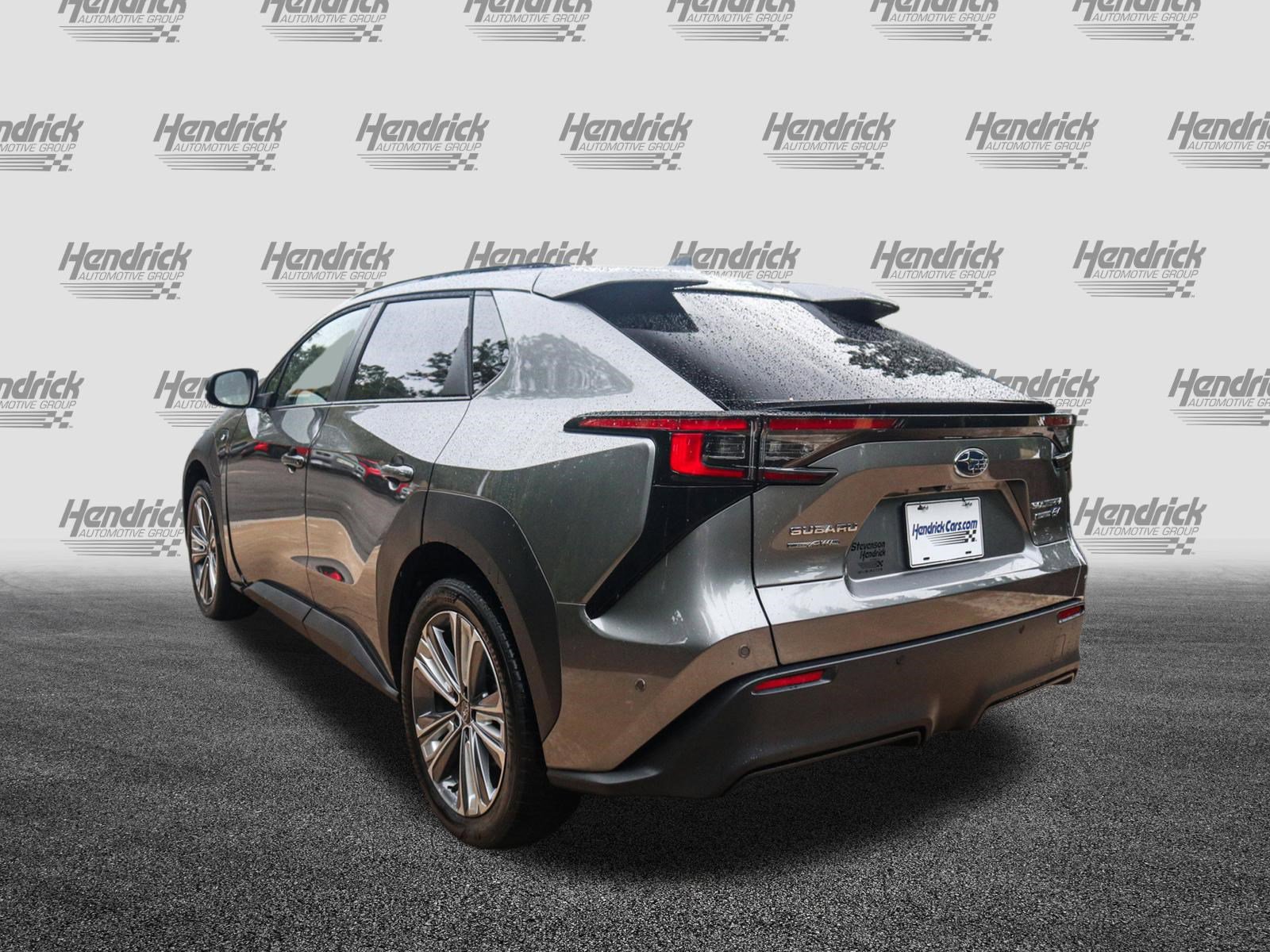 Used 2023 Subaru Solterra Limited image 8