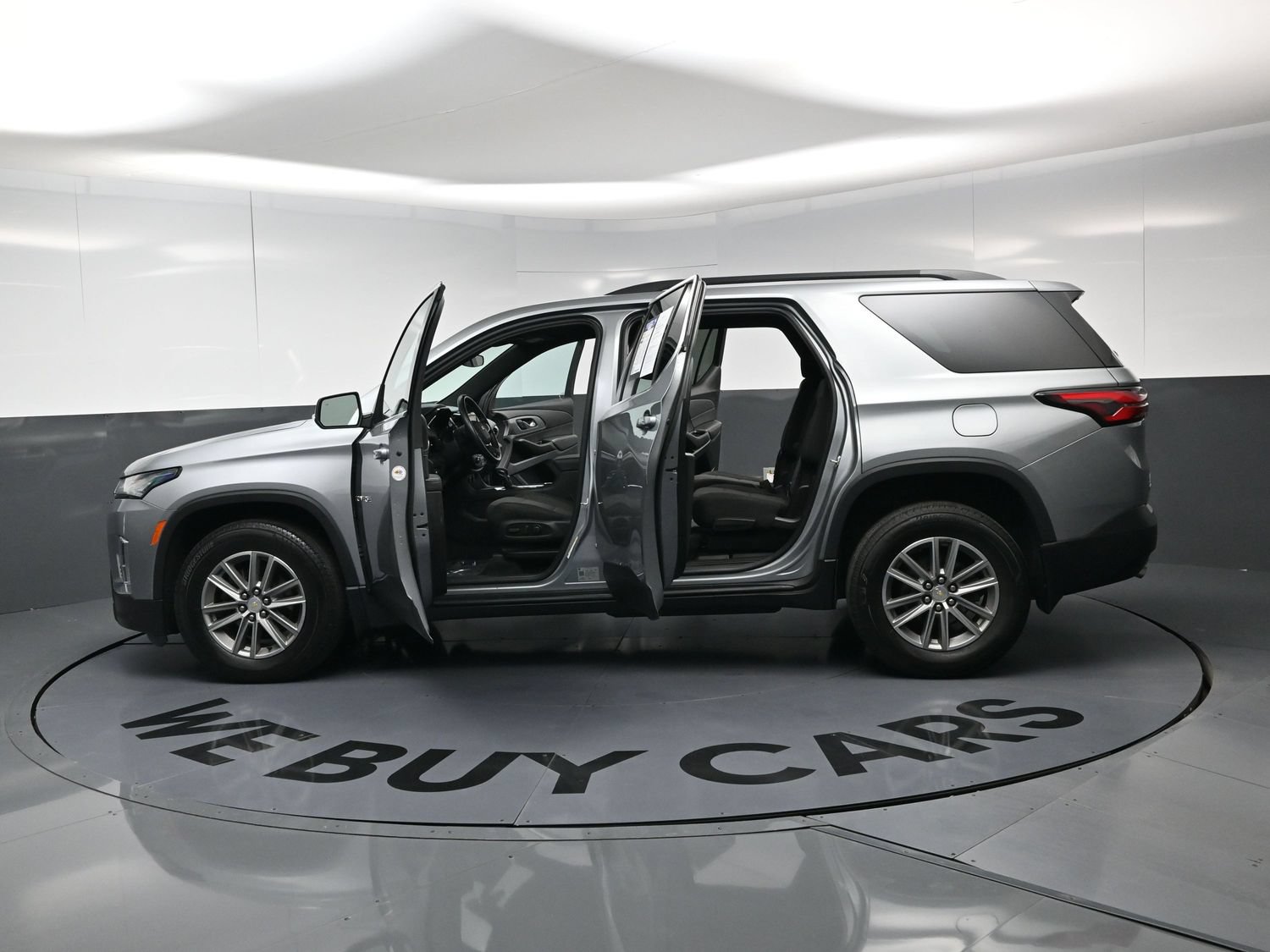 Used 2023 Chevrolet Traverse LT AWD/4WD image 21