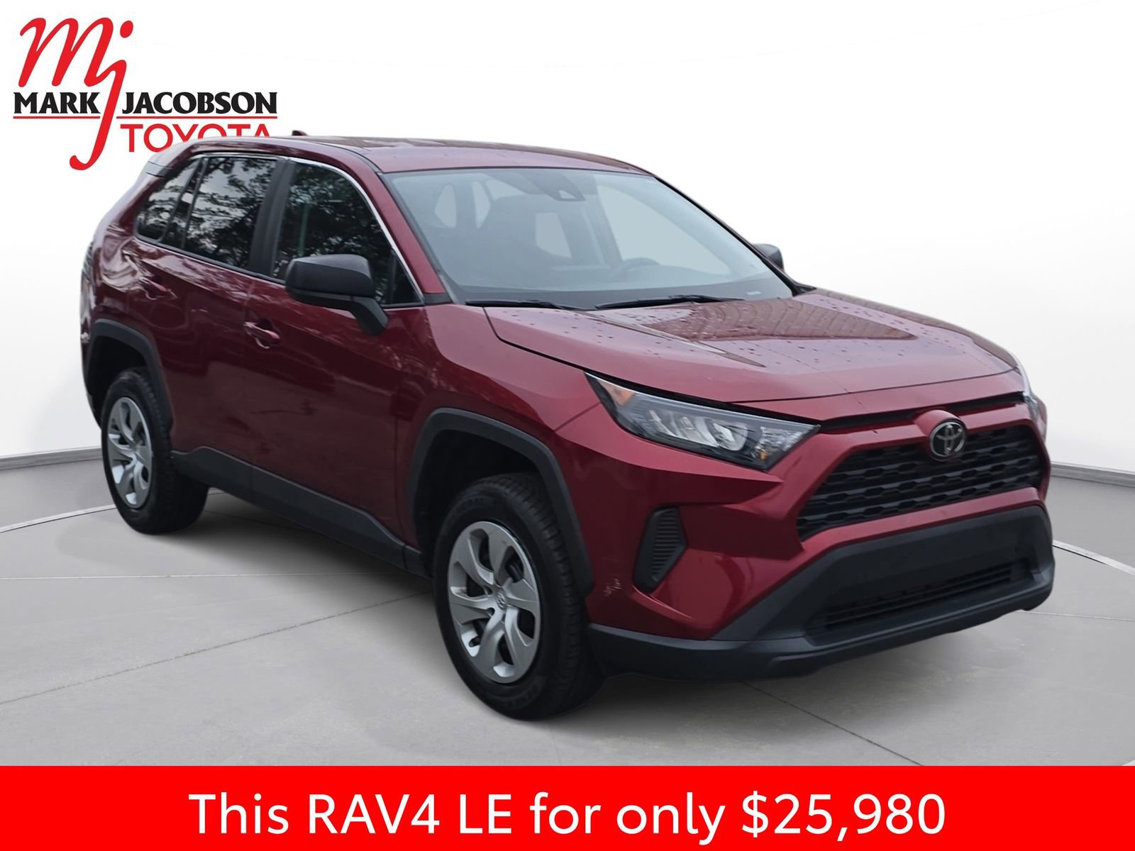 Used 2022 Toyota RAV4 LE image 5