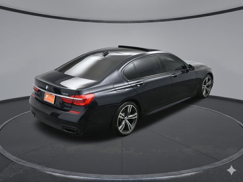Used 2019 BMW 750i image 56