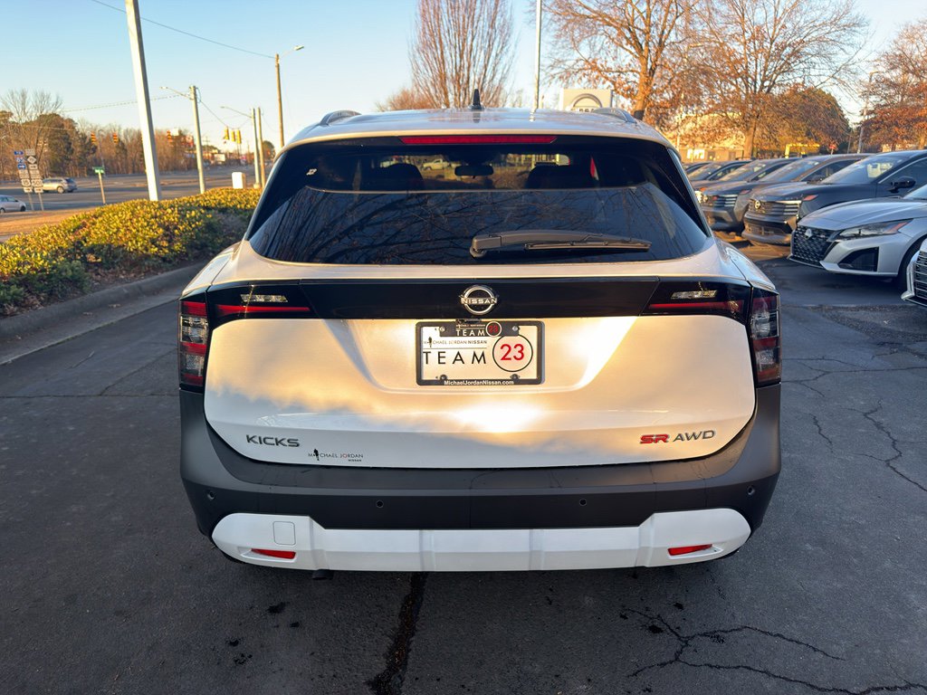 New 2026 Nissan Kicks SR w/ SR Premium Package image 6