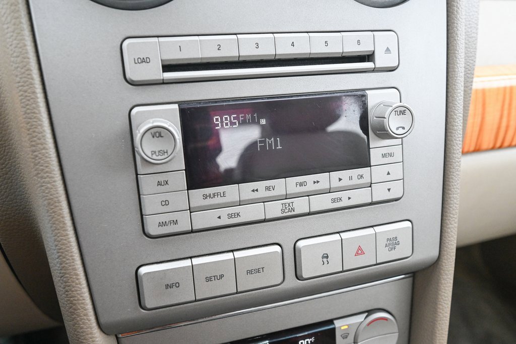 Used 2009 Lincoln MKZ image 35