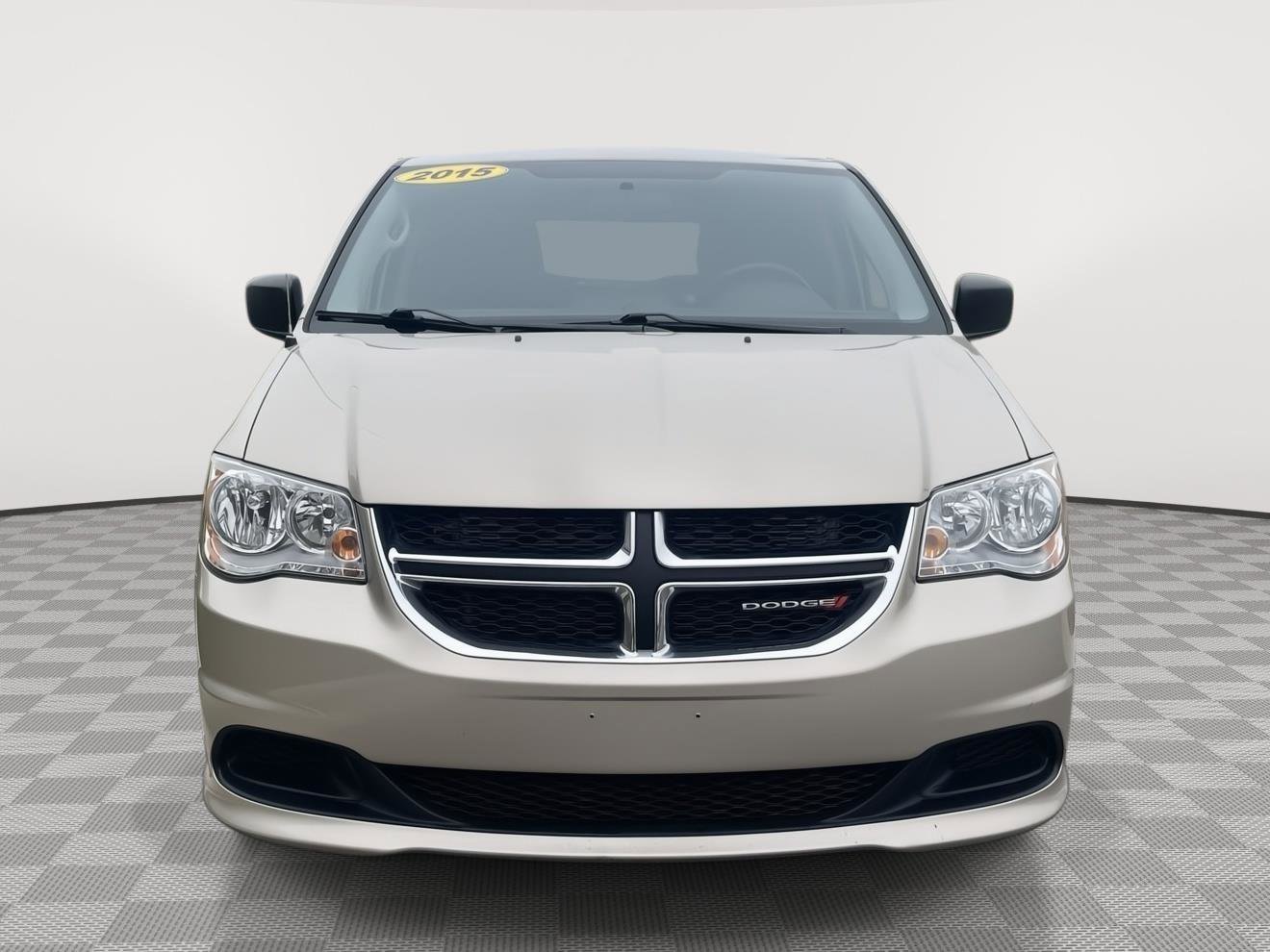 Used 2015 Dodge Grand Caravan American Value Package FWD image 14